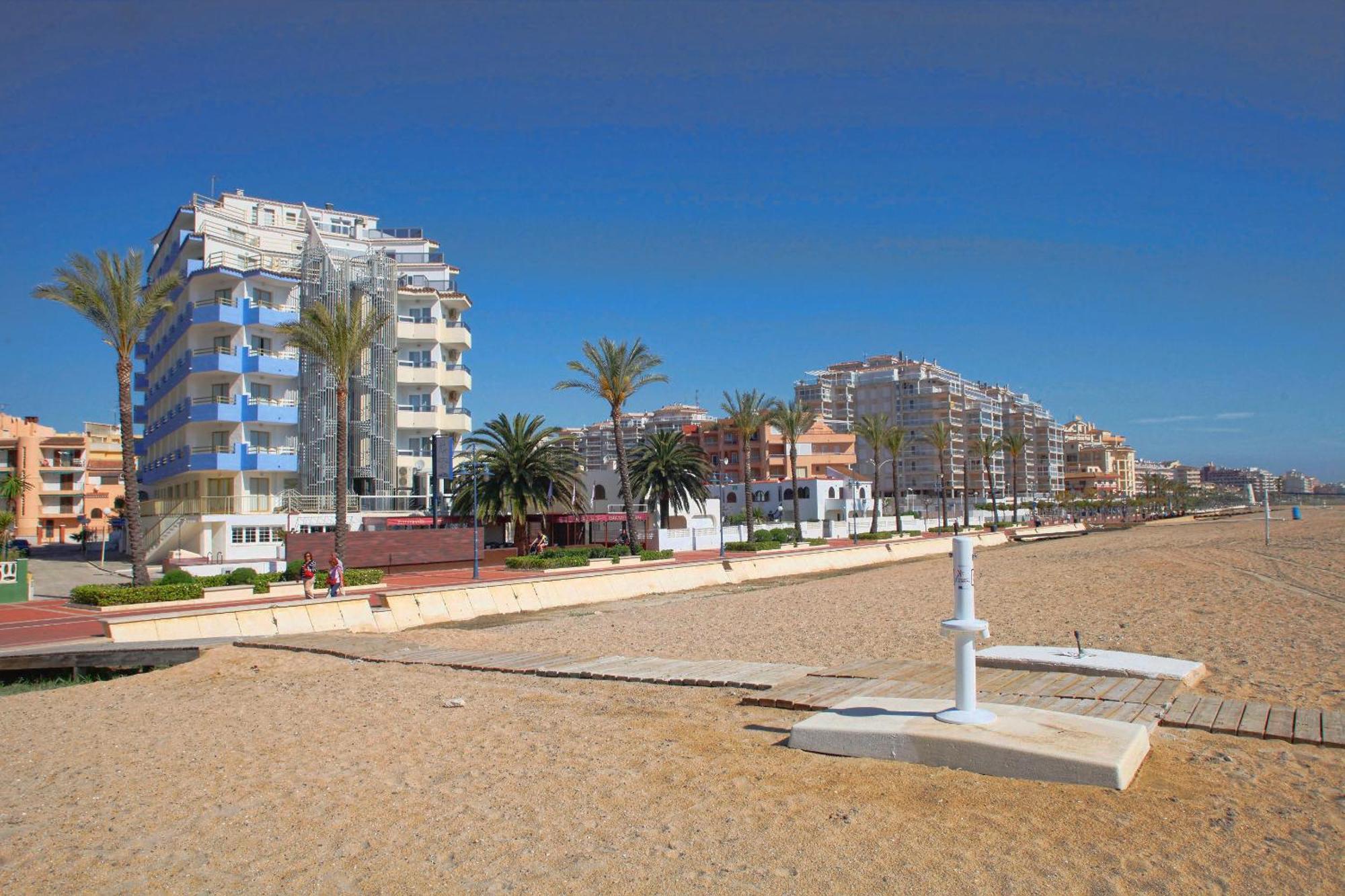 Sunday'S Beach Peñíscola Buitenkant foto